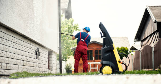 Best Pool Deck Cleaning  in Houston, TX